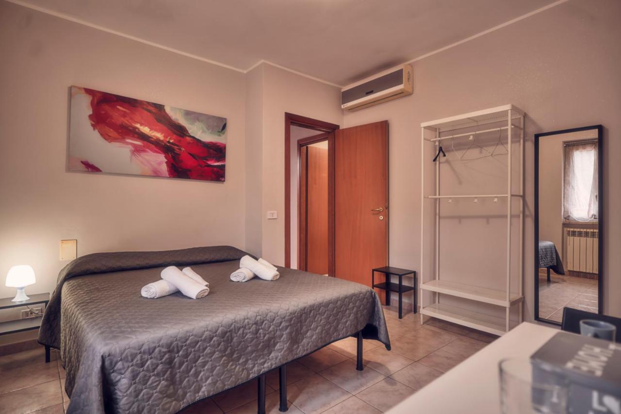 Travelershome Ciampino 170 Station Street Ngoại thất bức ảnh